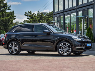 Audi Q5 e-tron foto 2