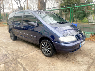 Volkswagen Sharan foto 6