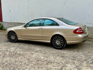 Mercedes CLK-Class foto 5