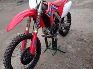 Honda CRF450R foto 2