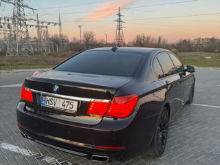 BMW 7 Series foto 5