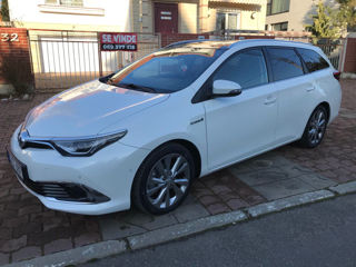 Toyota Auris foto 2