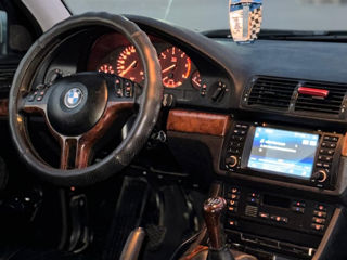 BMW 5 Series foto 9