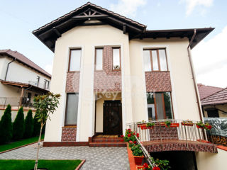 Casă, 320 mp, Centru, 3500 € ! foto 19