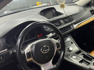 Lexus CT Series foto 8