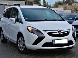 Opel Zafira foto 5