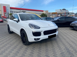 Porsche Cayenne foto 4