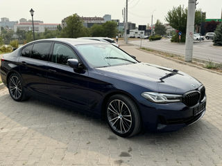 BMW 5 Series foto 6