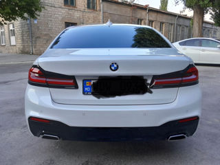 BMW 5 Series foto 3