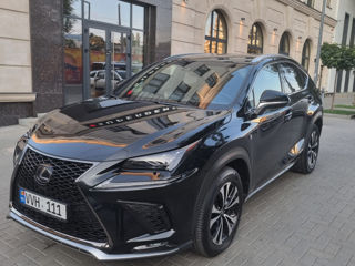 Lexus NX Series foto 1