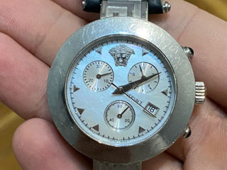 Часы Versace