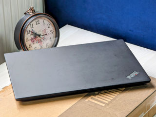 Lenovo ThinkPad T490s IPS (Core i5 8265u/16Gb DDR4/256Gb SSD/14.1" FHD IPS) foto 9