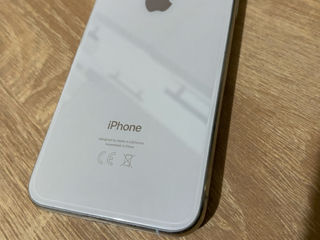 Продаю IPhone XS