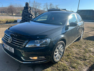 Volkswagen Passat foto 4