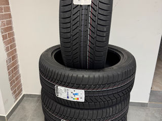 285/45 r22