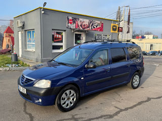 Dacia Logan foto 2