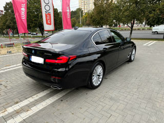 BMW 5 Series foto 3