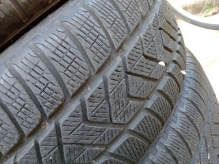 235 55 R19 Michelin Pirelli de iarna foto 8