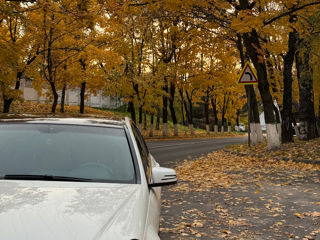 Mercedes C-Class foto 2