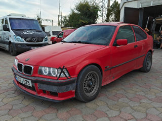 BMW 3 Series foto 2