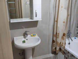 Apartament cu 2 camere, 70 m², Centru, Chișinău foto 8