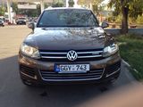 Volkswagen Touareg foto 1