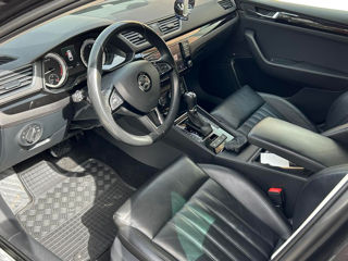 Skoda Superb foto 8