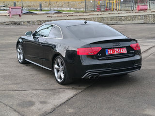 Audi A5 foto 2