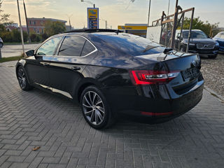 Skoda Superb foto 4