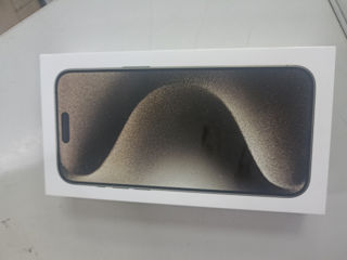 New iPhone 15 pro max Natural Titanium 512 Gb foto 4