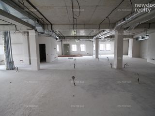 Spatiu comercial - Centru istoric - chirie de la 300 m2 la 900 m2! foto 6