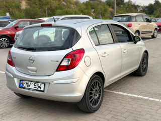 Opel Corsa foto 4