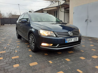 Volkswagen Passat foto 2