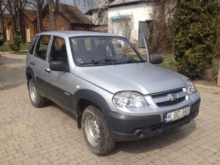 Chevrolet Niva foto 7