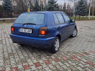 Volkswagen Golf foto 3