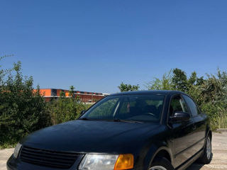 Volkswagen Passat foto 3