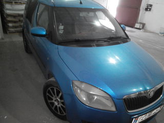 Skoda Roomster foto 2