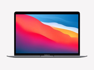 MacBook Air / 13" / M1 / 512 GB SSD / 8 GB