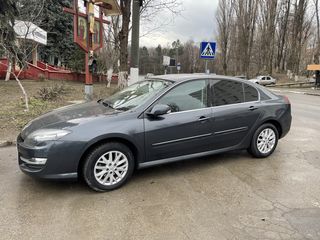 Renault Laguna foto 4