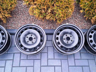 Set 4 jante metal Volkswagen, Skoda  5x112 originale .