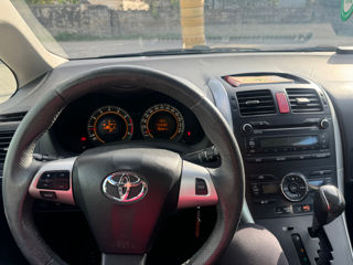 Toyota Auris foto 6