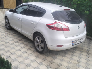 Renault Megane foto 2