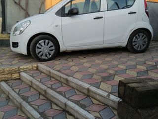 Suzuki Splash foto 1