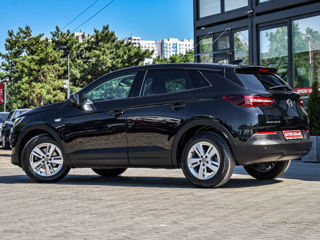 Opel Grandland X foto 2