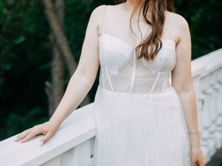 Rochie elegantă albă cu sclipici – mărimea 40 foto 0