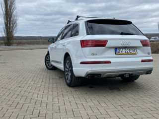 Audi Q7 foto 6