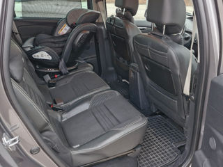 Renault Grand Scenic foto 6