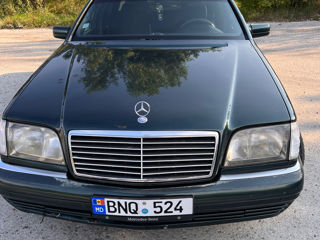 Mercedes S-Class foto 1