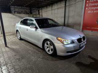 BMW 5 Series foto 2