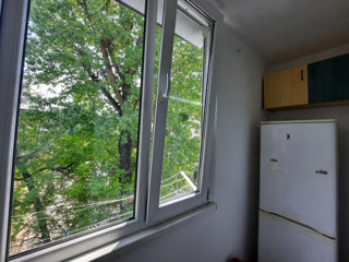 O cameră, 18 m², Botanica, Chișinău foto 1